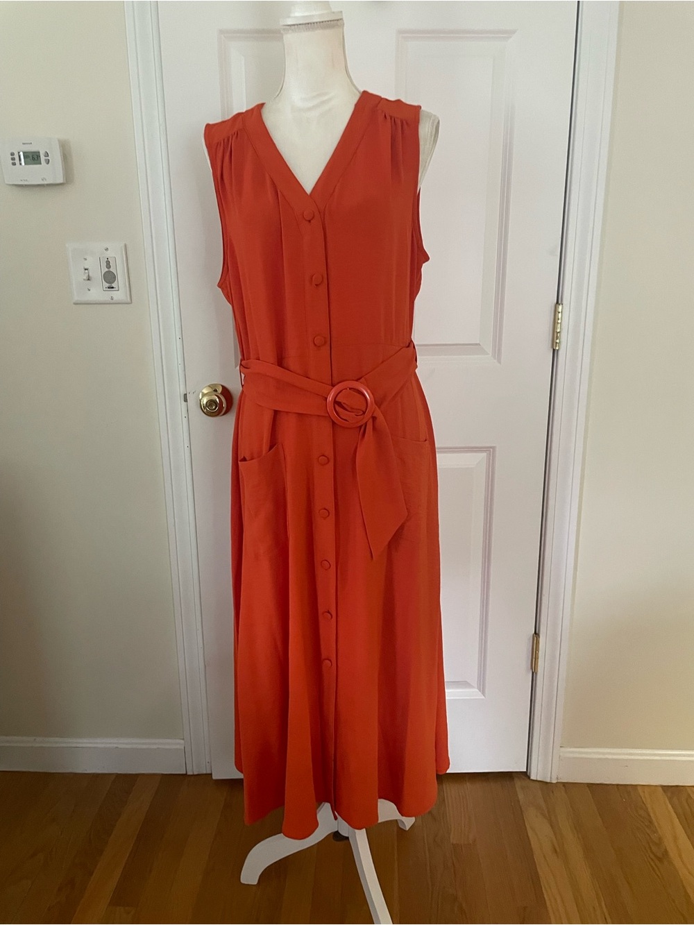 Sharagano Sleeveless Button-Front Midi Dress in Orange